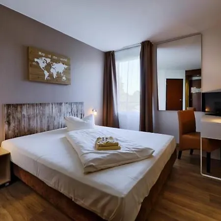Otel Regiohotel Leipzig West 3*